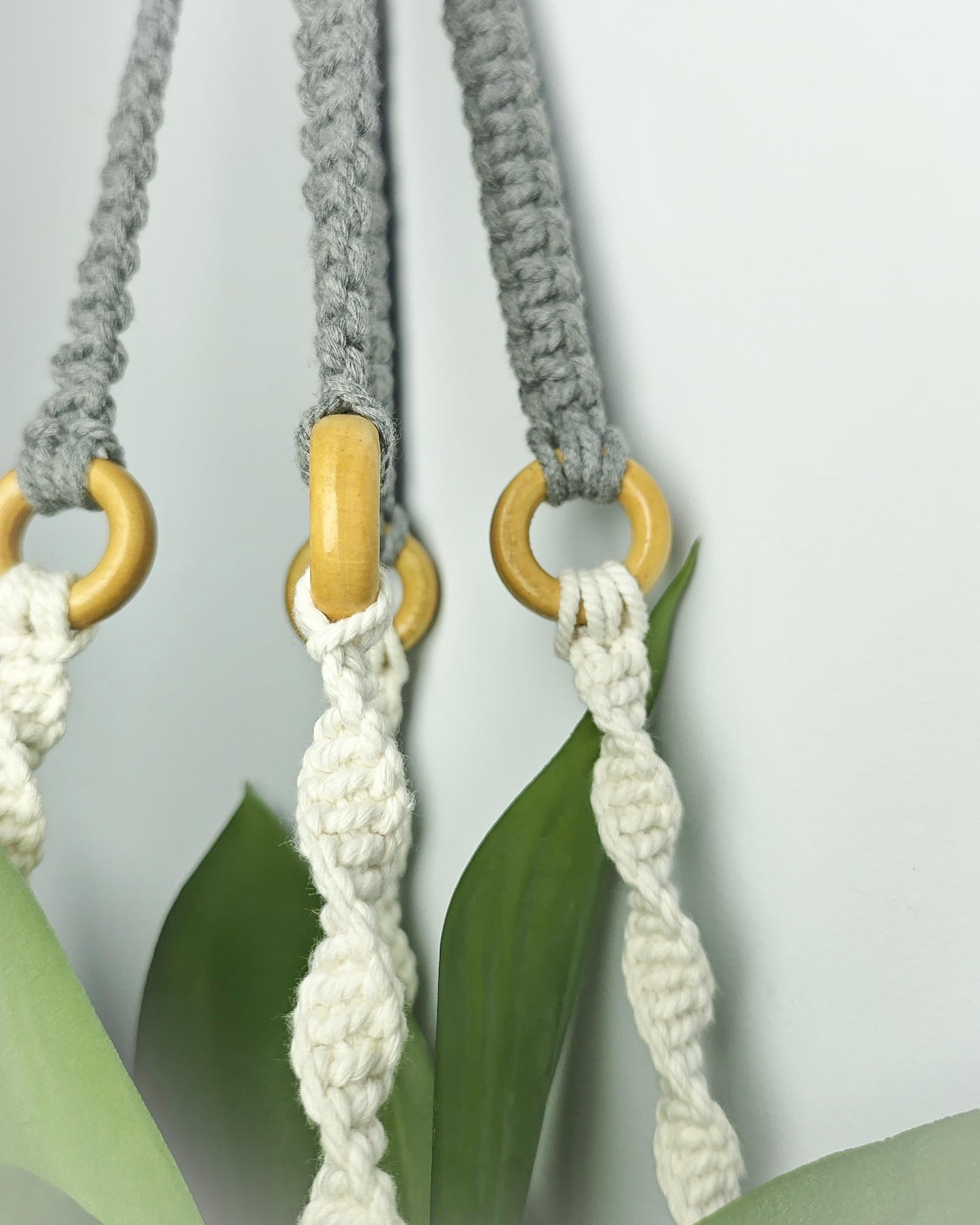 LUMI Macrame Plant Hanger
