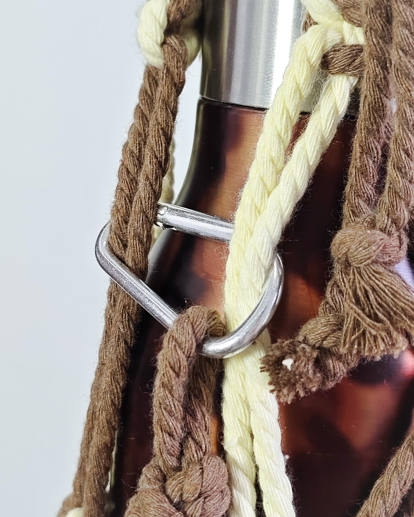NOMI Macrame Water Bottle Holder