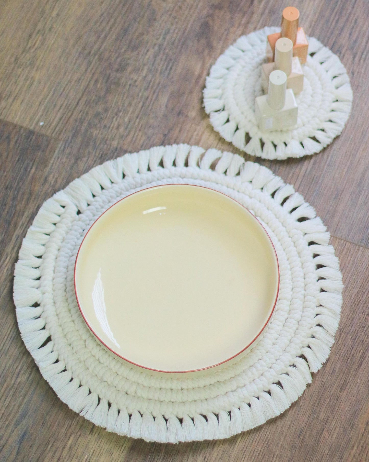 NARA Macrame Placemat with Fringe